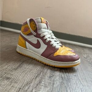 Jordan 1 Retro High OG ‘Brotherhood’